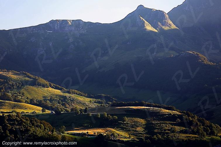 Vall�e de la Jordanne Cantal Auvergne Rh�ne-Alpes France www.remylacroixphoto.com