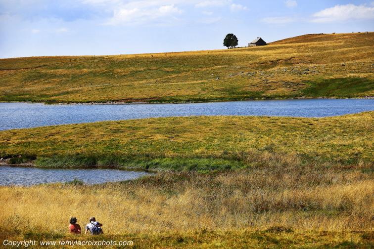 Lac des Moines Aubrac Aveyron Occitanie France www.remylacroixphoto.com