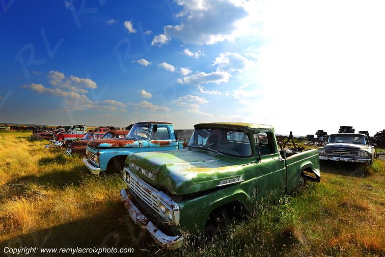 Epaves Pickup Truck wrecks Saskatchewan Canada ww.remylacroixphoto.com