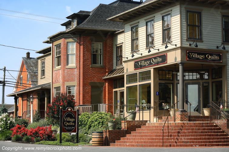 Intercourse Lancaster Dutch County Amish Buggy Pennsylvania Pennsylvanie USA ww.remylacroixphoto.com