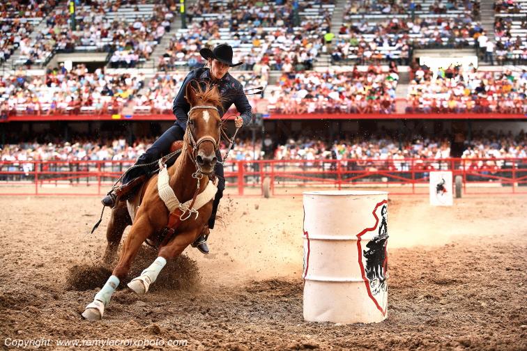 Rodeo Cheyenne Frontier Days Barrel Racing Wyoming USA www.remylacroixphoto.com