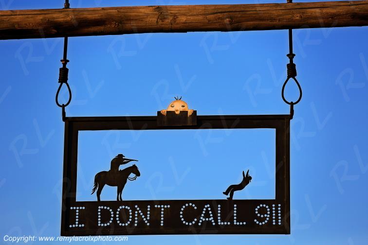 Don't call 911 Consul Saskatchewan Canada www.remylacroixphoto.com #canada #saskatchewan