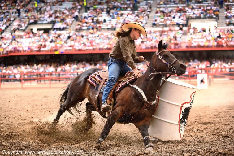Rodeo Cheyenne Frontier Days Barrel Racing Wyoming USA www.remylacroixphoto.com