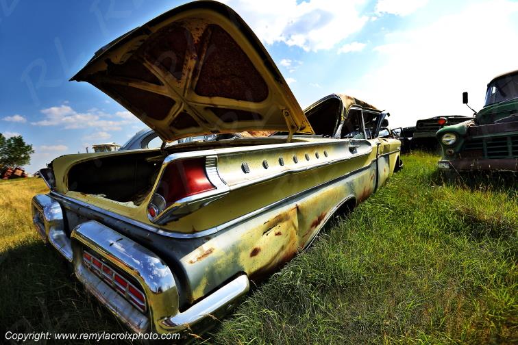 Epave Mercury Monarch 1957 wreck Saskatchewan Canada www.remylacroixphoto.com