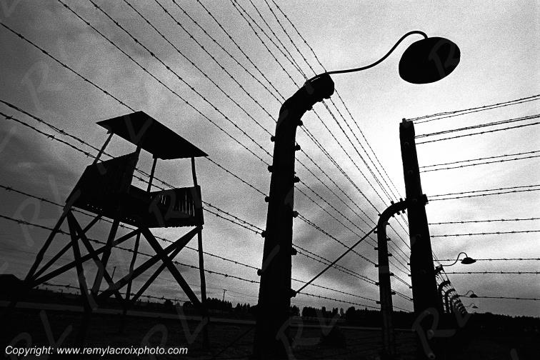 Birkenau Concentration camp mirador Pologne Poland World war 2 www.remylacroixphoto.com