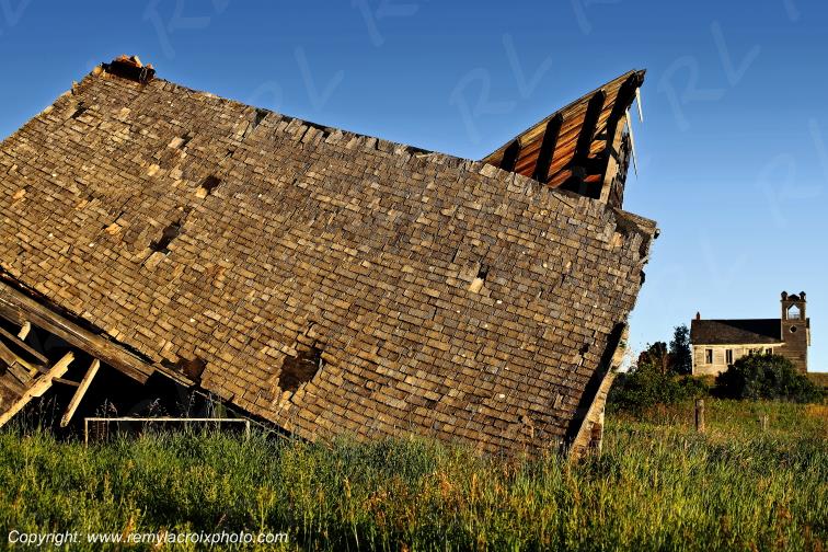 Temple Ghost-Town Great Plains North-Dakota USA www.remylacroixphoto.com