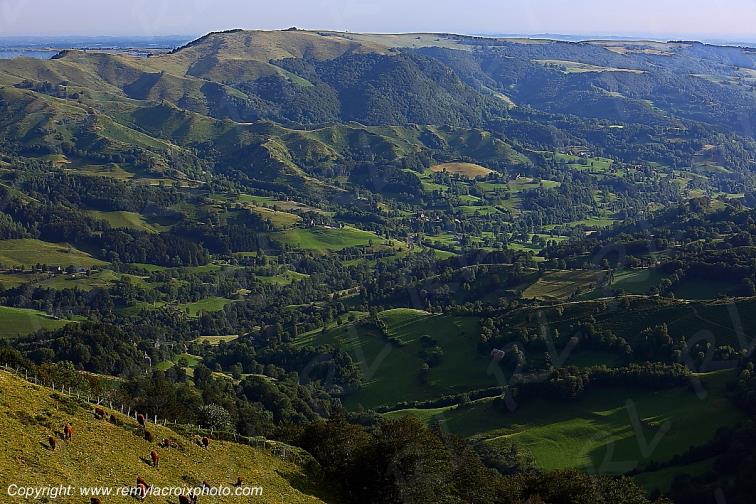 Col de Legal Vall�e de la Jordanne Cantal Auvergne  Rh�ne-Alpes France www.remylacroixphoto.com