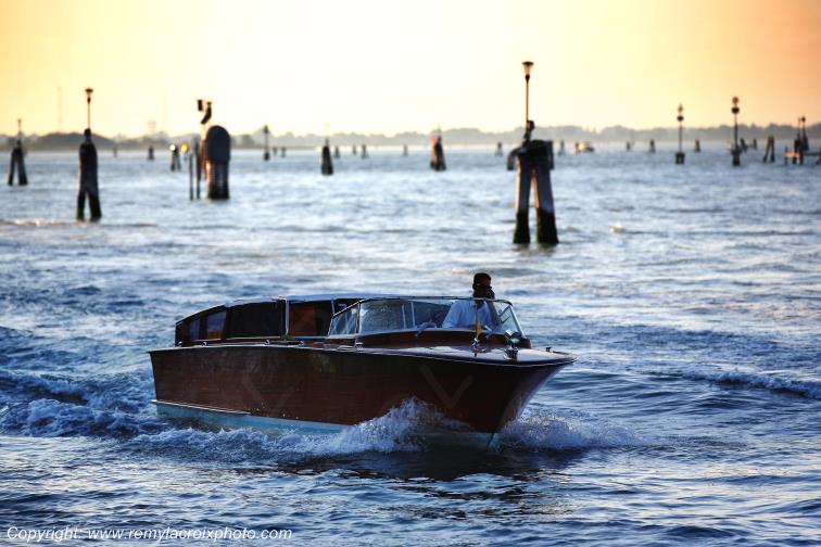 Venise Lagune Canal V�n�tie Italie Veneto Italia www.remylacroixphoto.com